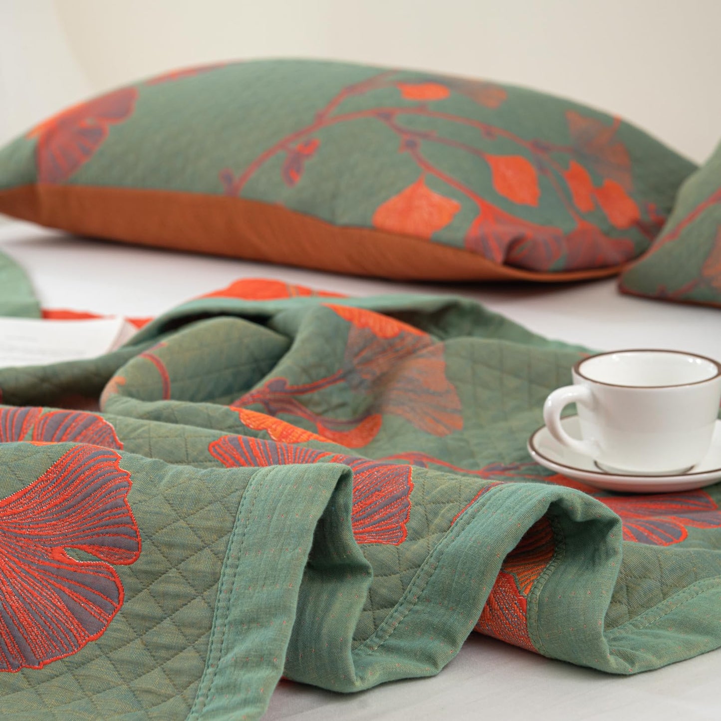 Purefair 100% Cotton Muslin Blanket Jacquard Green Orange Floral Ginkgo Leaves Quilt, Soft Bed Cover Lightweight Breathable Gauzy Reversible Bedspread Coverlet Full/Queen(78"x94"), No Pillow Sham