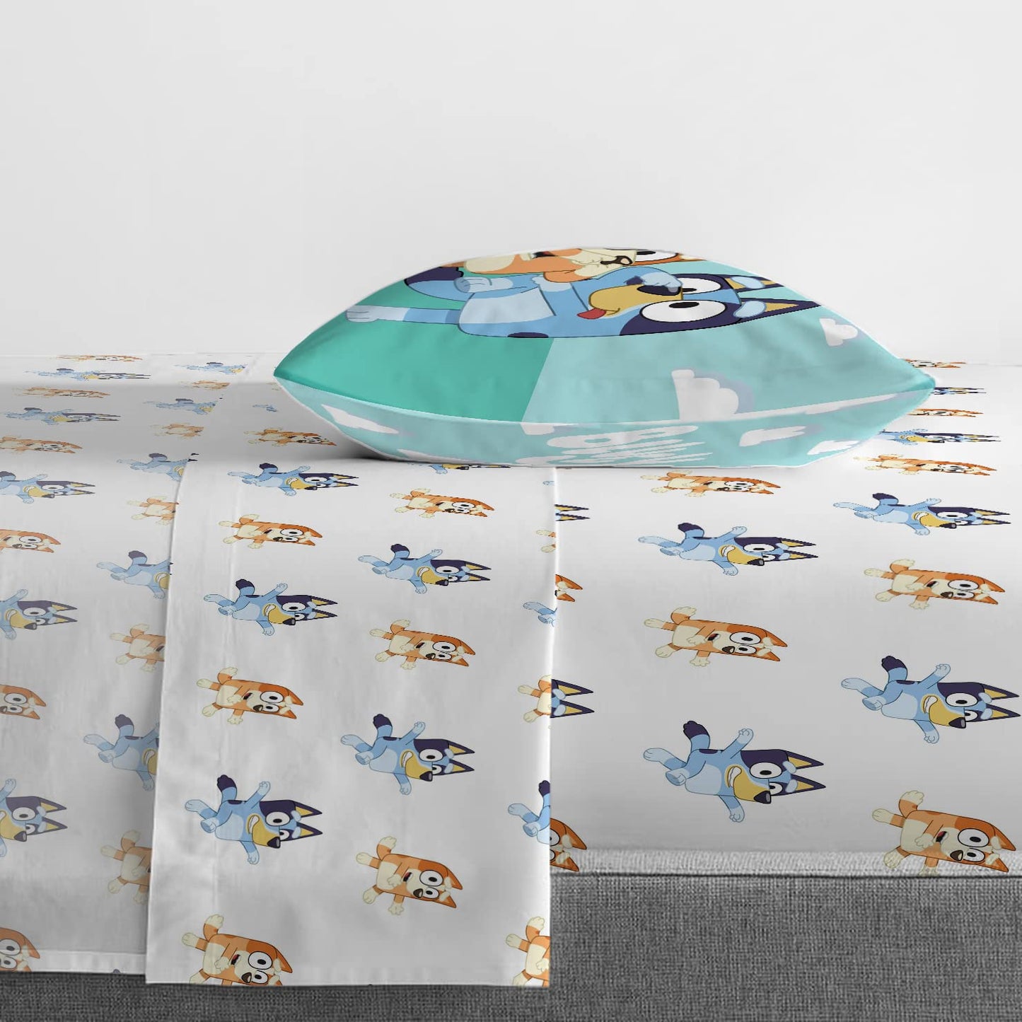 Jay Franco Kids Sheet Set with Fitted, Flat Sheets & Pillow Cover - Ultra-Soft Bedding with Pillowcase for Room Decor, White - Bluey, 3 Piece Twin