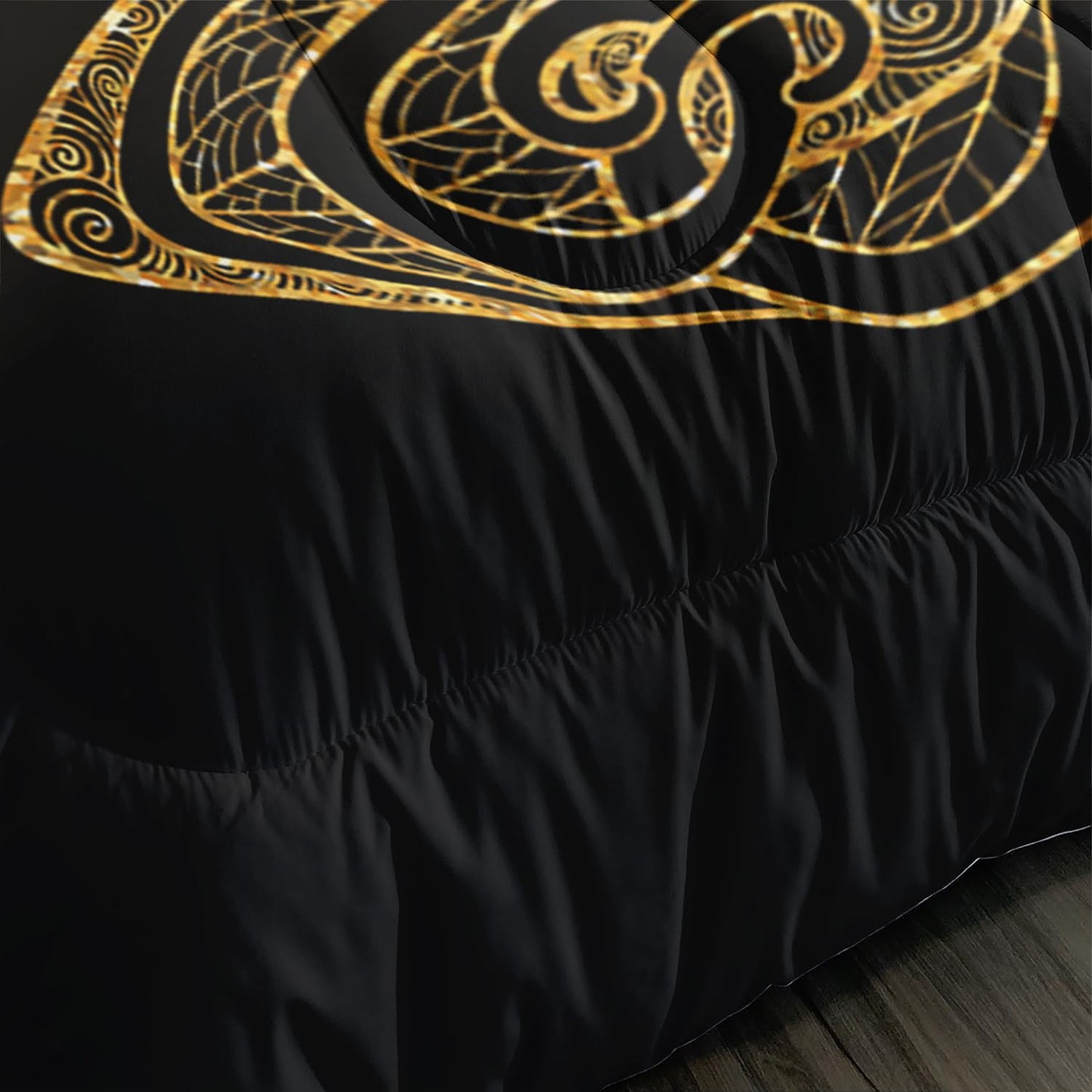 UEVBF Kids Bedding Queen Size Comforter Set,Black and Gold Butterfly Bedding Comforter Sets for Boys Girls Room Decor,Animal Themed Artistic Aesthetic Bedding Sets with 2 Pillowcases.