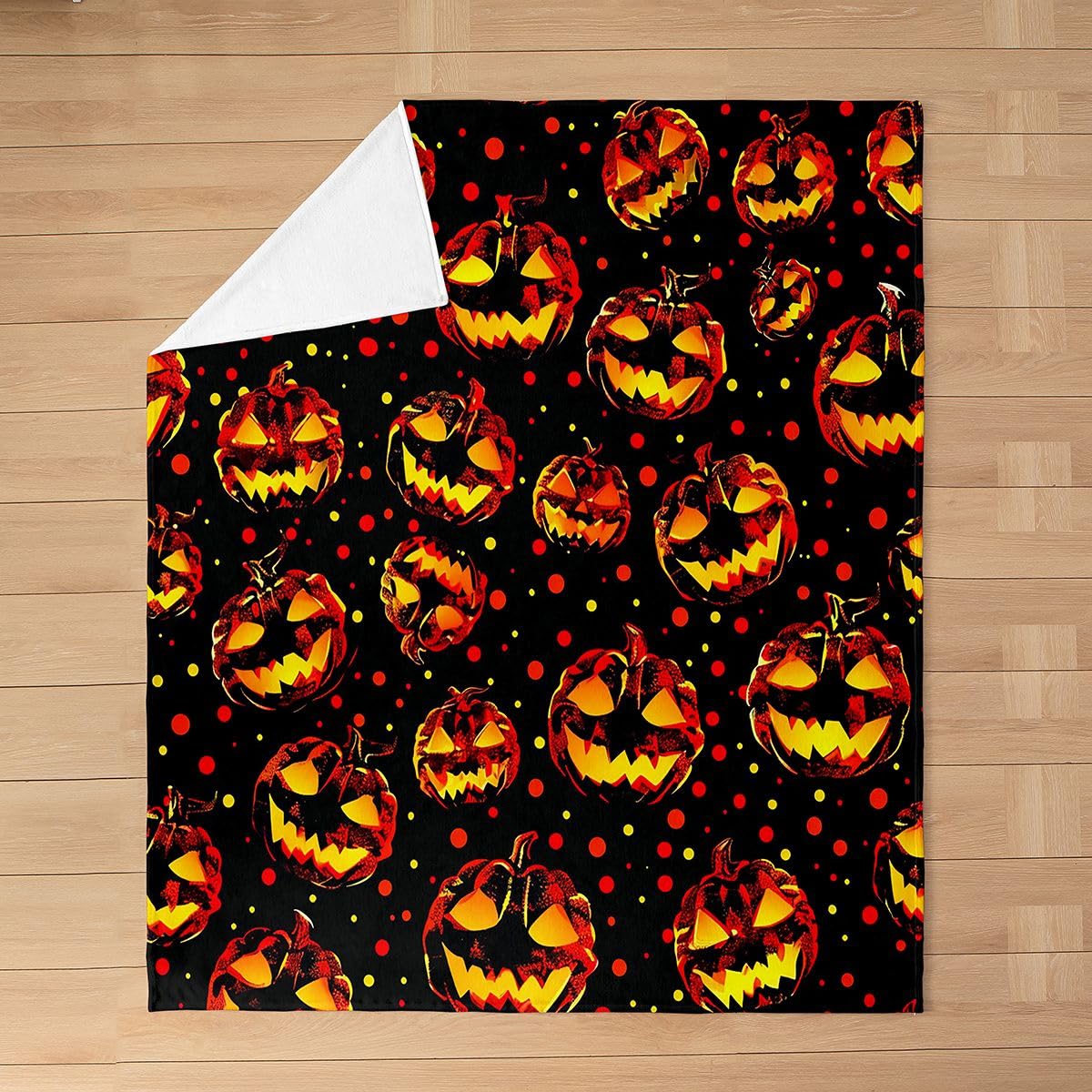Feelyou Spooky Pumpkin Flannel Blanket Plush Fuzzy Halloween Themed Fleece Throw Blanket for Boys Girls Trick or Treat Plush Lightweight Sofa Throw Graveyard 40"x50" for Bed Couch Chair Living Room