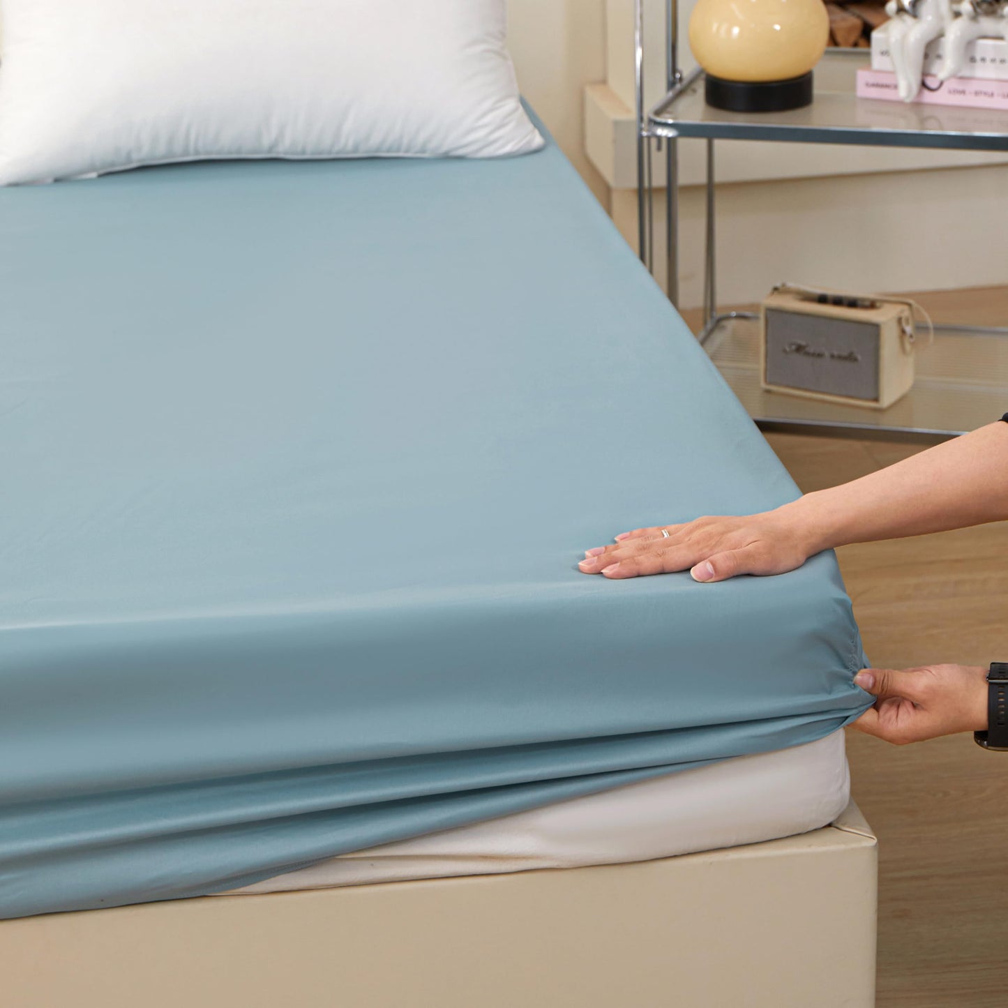 Rushrushlulu Bedding Queen Size Fitted Sheet Only- Bottom Mattress Fitted Sheet-Fits 15inches Deep Mattress Pocket -Soft and Microfibe-Shrinkage and Fade Resistantr-Easy Care-Light Blue