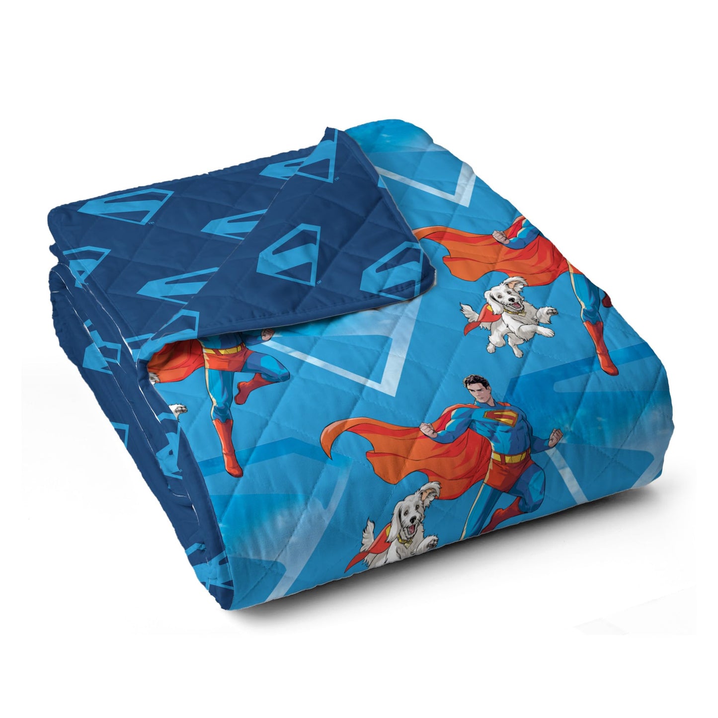 Northwest DC Comics Superman Above Metropolis Reversible Quilted Throw Blanket, Comfy Iconic Throw, Adults Boys Girls, Legendary Superhero Bedding for Bed, or Couch, 60 x 80 inches