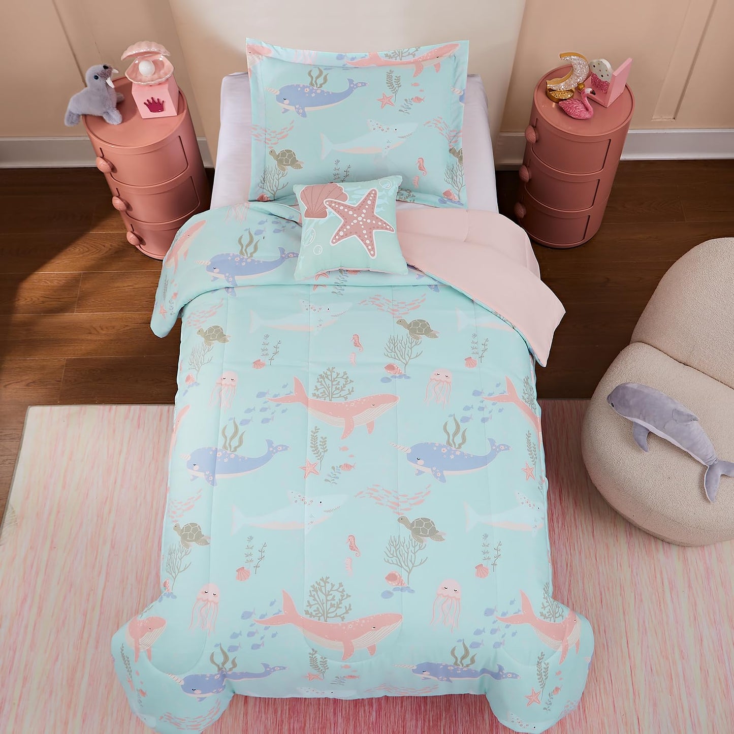 Wink Deer Twin Comforter Set for Girls-3 Pieces Ocean Animals Glow in the Dark Twin Bedding Sets for Kids,1 Comforter,1 Sham and 1 Decor Pillow