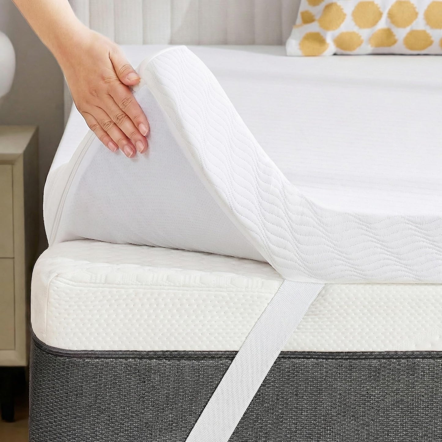 BDEUS Twin Size 2 Inch Gel Memory Foam Mattress Topper with Removable Cover, Ventilated Cooling Foam, Supportive Pressure Relief Bed Topper, CertiPUR-US Certified