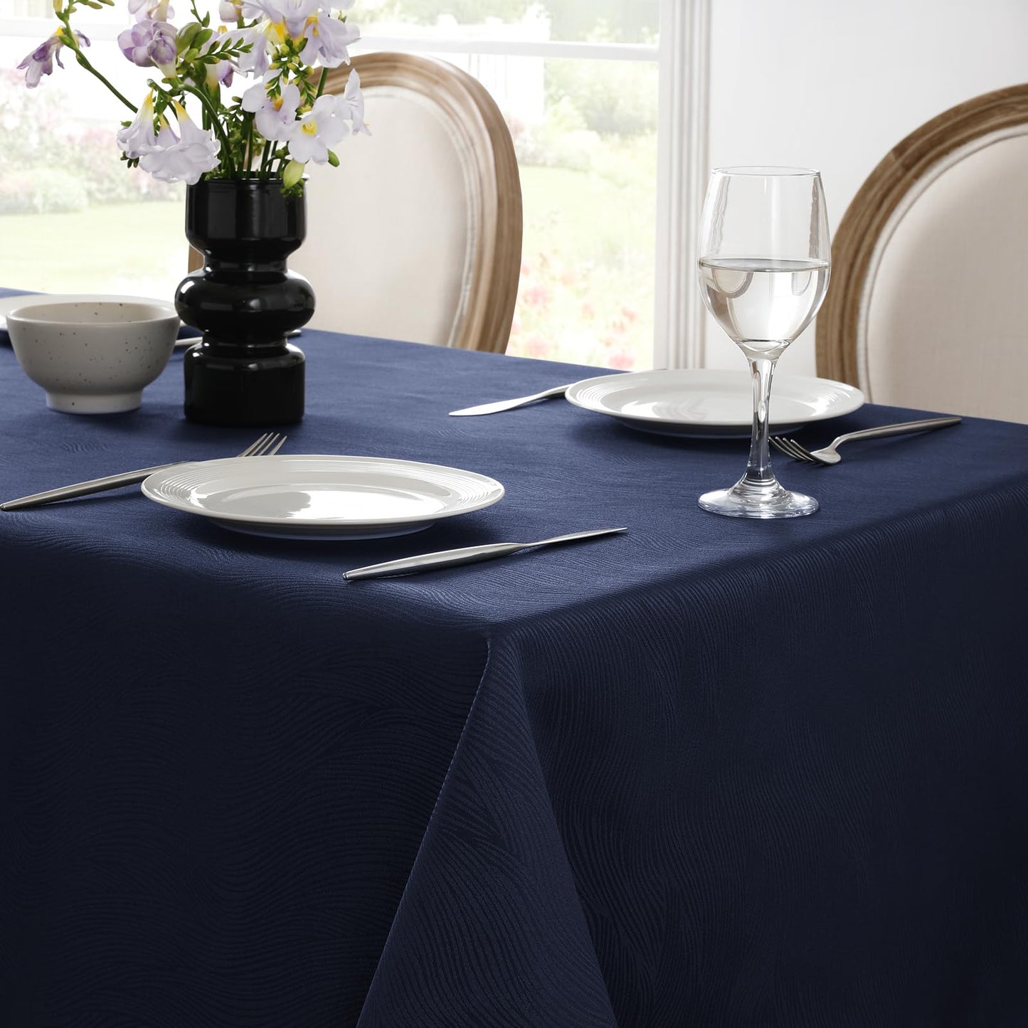 Softalker Jacquard Rectangle Tablecloth, Swirl Design Waterproof Stain Resistant Table Cover Wrinkle Free Heavy Weight Table Cloths for Dinner/Parties/Holiday - 60 x 84 Inch, Navy Blue