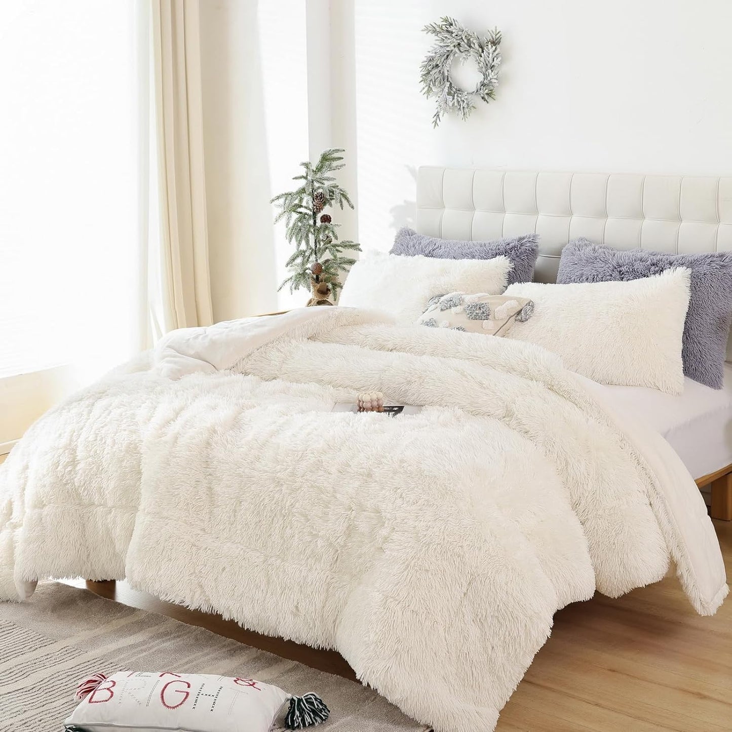 Smoofy Fluffy Full Size Comforter Set, Faux Fur Comforter Set, Luxury Fuzzy Bedding Set, Soft Shaggy Full Bed Set for All Season, 3 Pieces - 1 Comforter & 2 Pillowcases, Beige