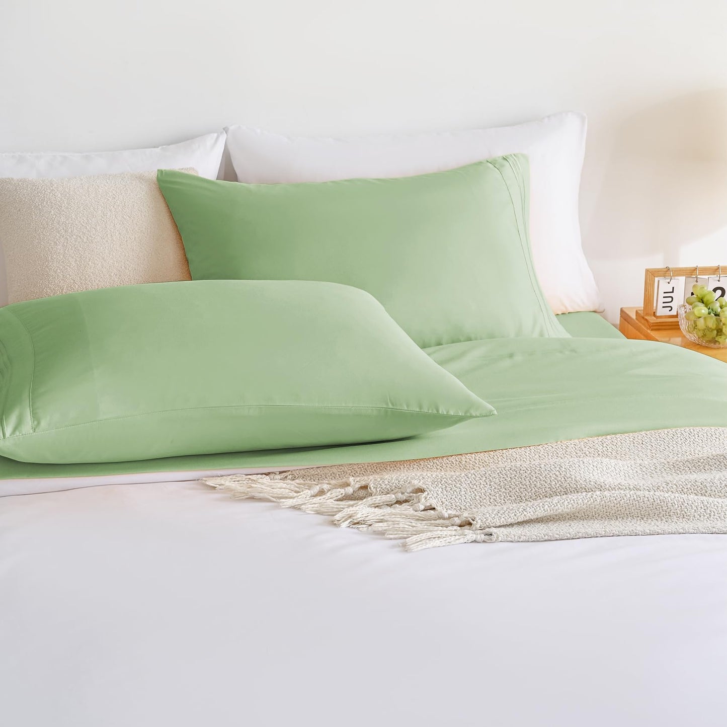 Yibeizi Sage Green Sheet Set Full Size, Kids Bedsheets Microfiber Deep Pocket Cute Bed Sheet & Pillowcase Sets 4 Pieces