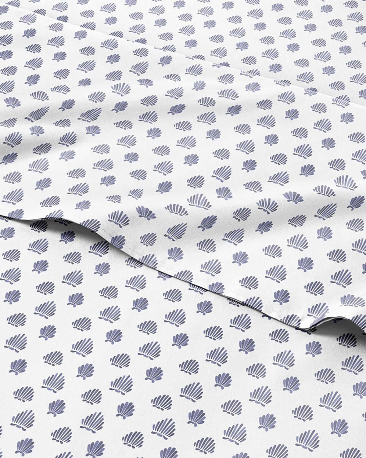 Coastal Bed Sheets - 1 Flat & 1 Fitted Sheet & 2 Pillowcases w/ Deep Pockets - Wrinkle & Fade Free Beach Themed Bed Set - Blue Sea Shell Bedding - Ultra-Soft, Breathable and Cooling - King Size