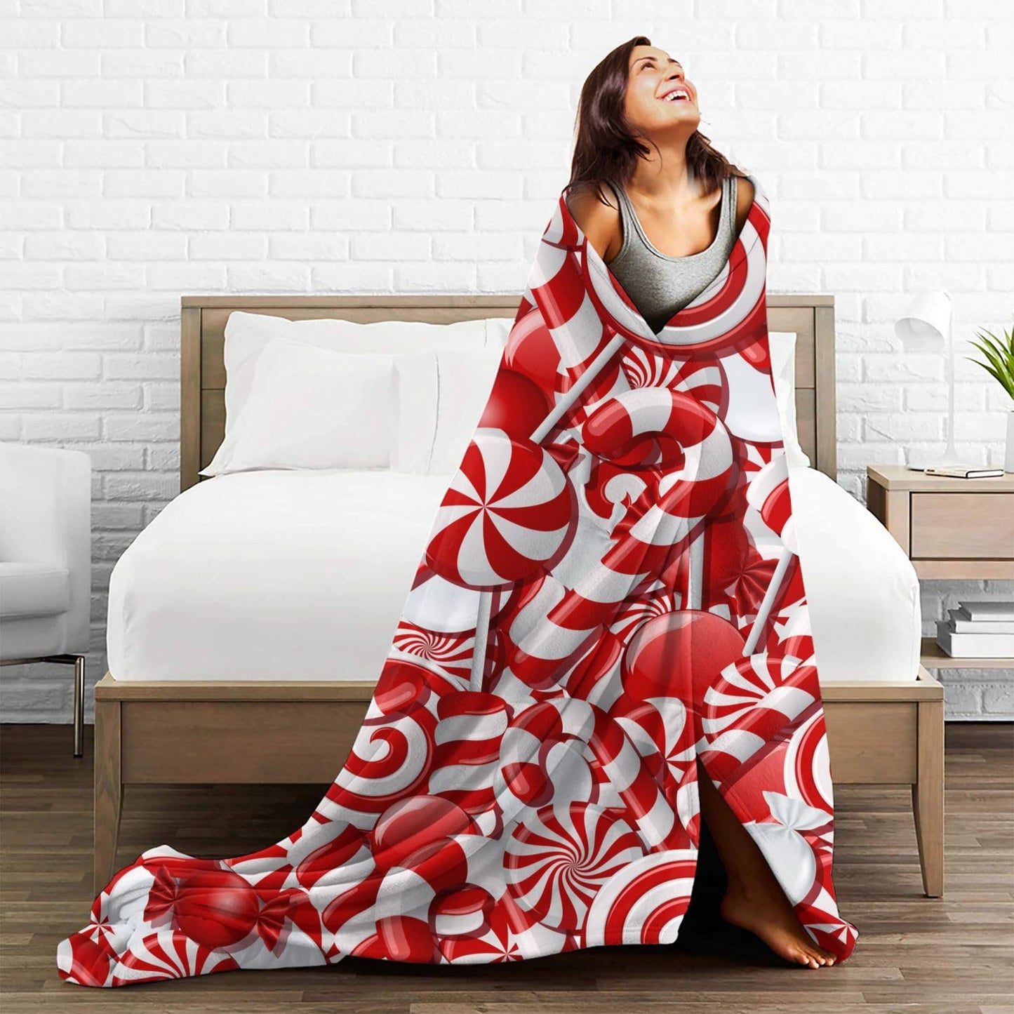 KUOAICY Christmas Swirl Candy Fleece Throw Blanket Red and White Sweet Xmas Soft Flannel Plush Lightweight Warm Cozy Blanket for Bed Couch Sofa Travel 50"X40"