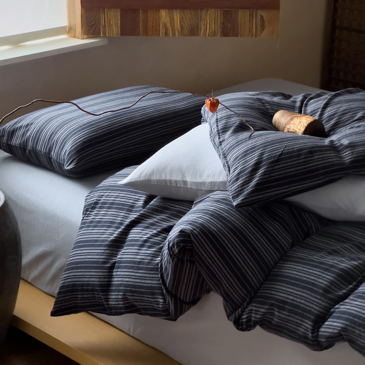 VM VOUGEMARKET Blue White Stripe Duvet Cover Set – Soft Washed Cotton,Modern Neutral Ticking Pinstripe Minimalist, 3 Pieces,Navy Blue,Queen Size