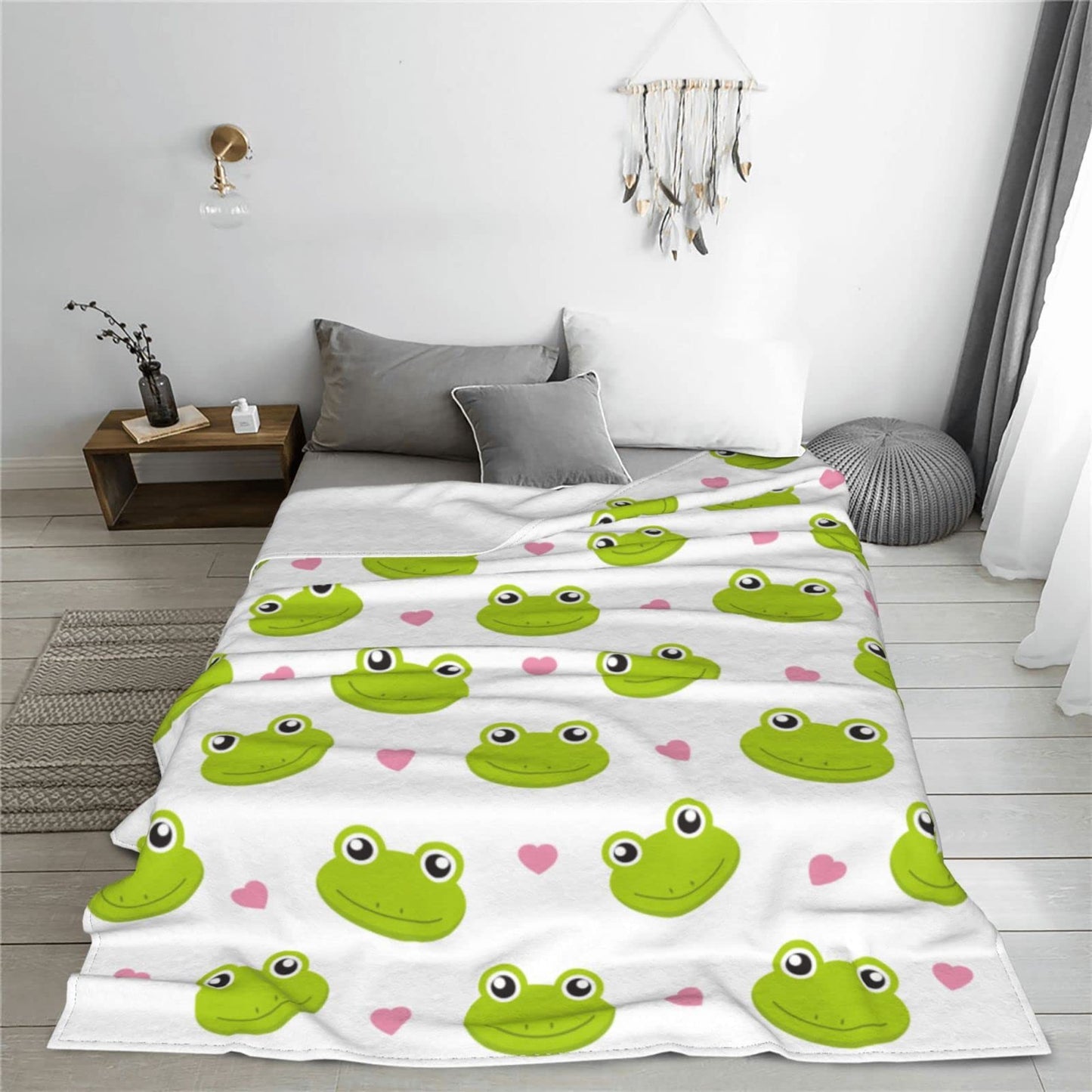 Cute Frog Kawaii Throw Blanket Soft Bed Blankets Lightweight Cozy Plush Flannel Fleece Blanket for Sofa Couch Bedroom 60"x50"