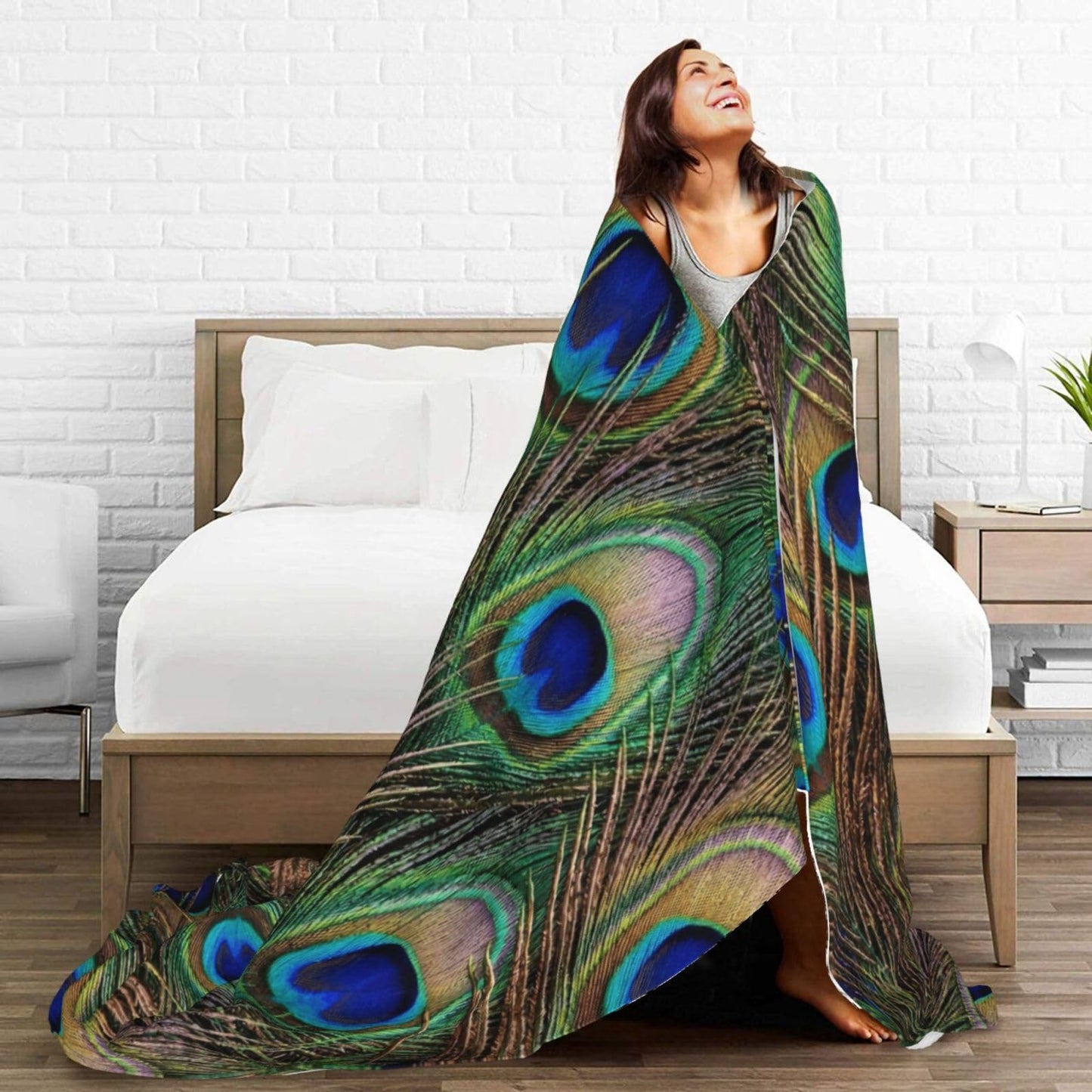 Perinsto Peacock Feather Throw Blanket Ultra Soft Warm All Season Decorative Fleece Blankets for Bed Chair Car Sofa Couch Bedroom 50"X40"