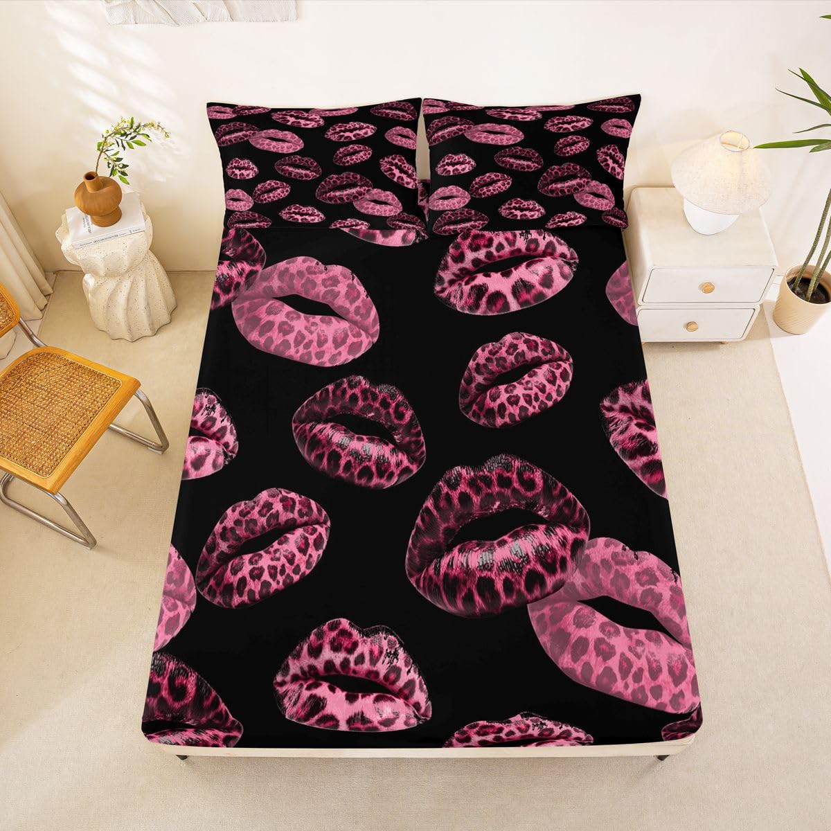 Feelyou Leopard Print Lips Fitted Sheet Full Size for Kids Boys Girls Cheetah Print Bed Sheets Set 16" Deep Pocket Soft Breathable Microfiber Kissing Lips Bedding with 2 Pillowcases Room Decor