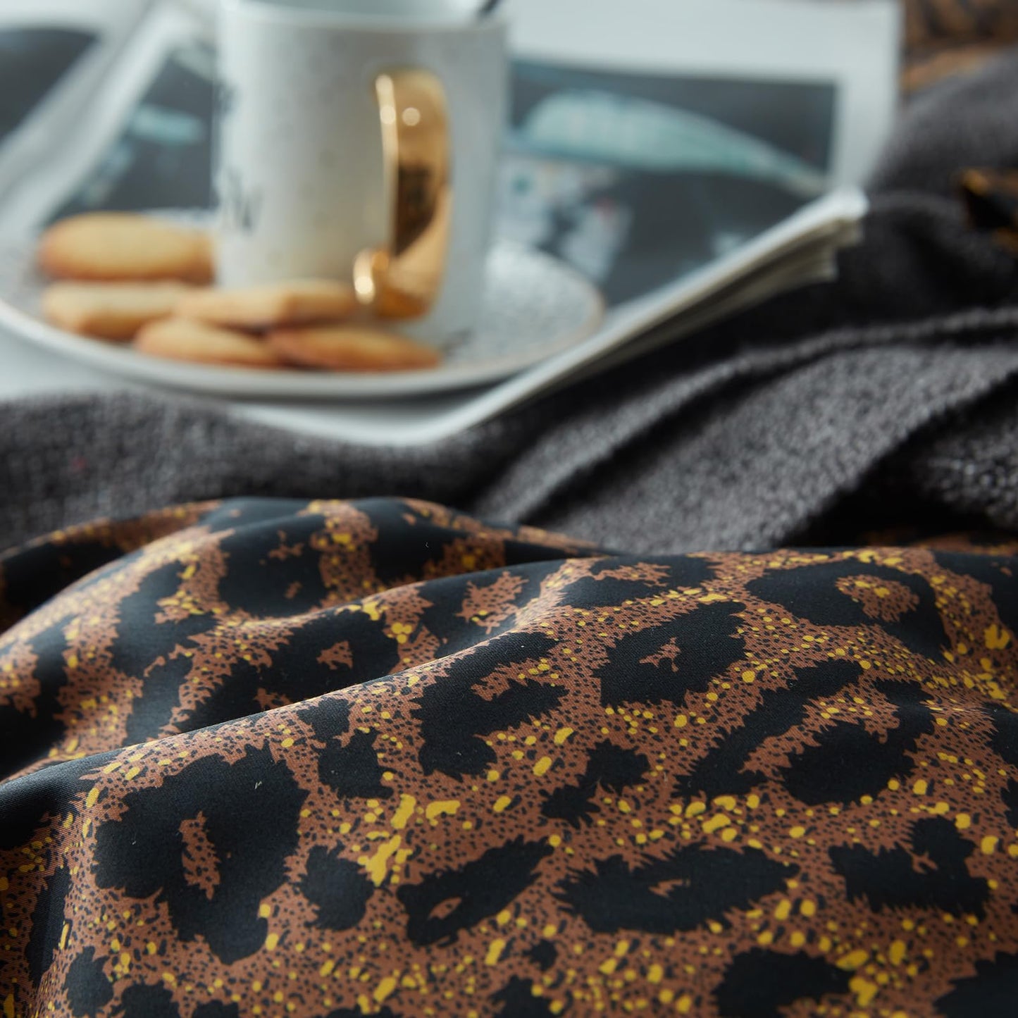 LifeTB Leopard Comforter Set Queen Comforter Set 3 Pieces Leopard Print Comforter Fluffy Soft Microfiber Bedding Set for All Seasons Animal Cheetah Print Queen Size Comforter with 2 Pillowcases