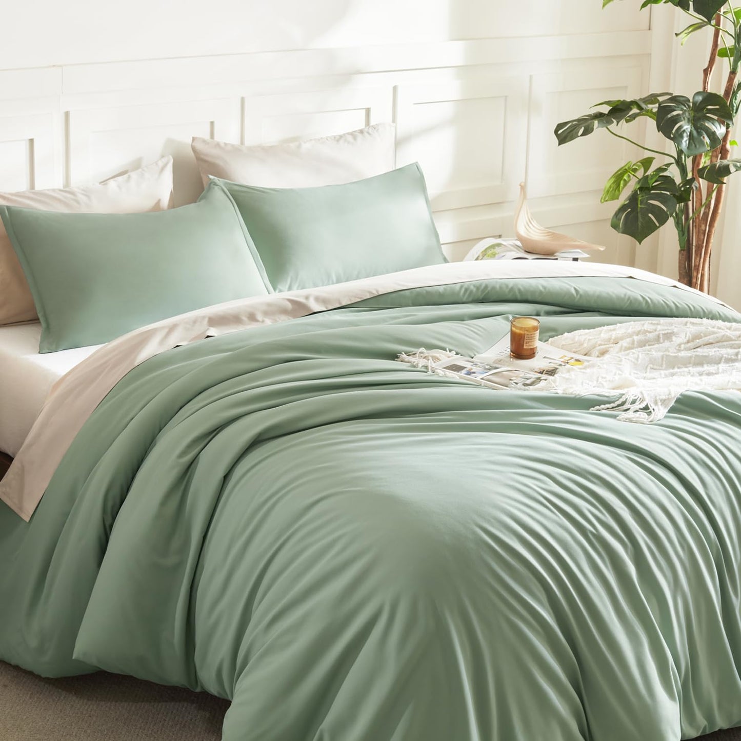 Litanika King Size Comforter Set, 3 Pieces Lightweight Solid Comforter King Size, All Season Fluffy Down Alternative Comforter Bed Set Quilt Blanket, Sage Green, King