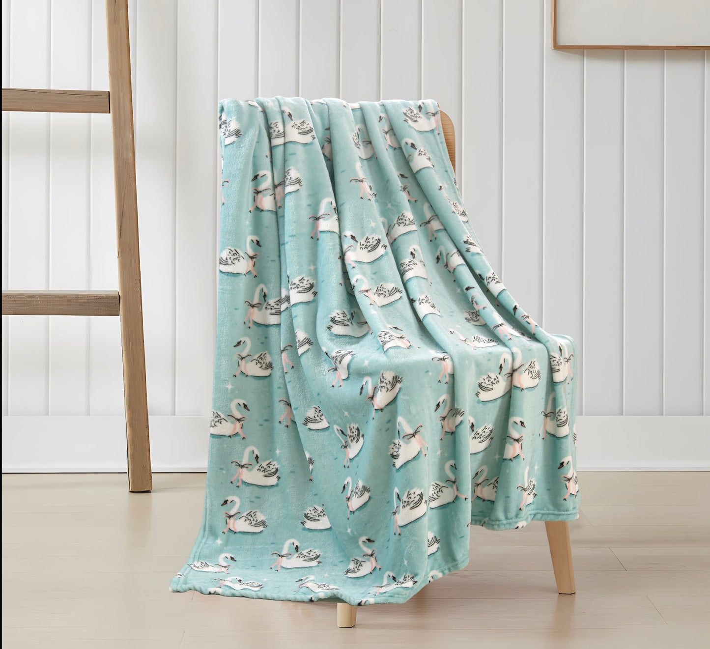 Serafina Home Fleece Throw Blanket: Soft Cozy Velvet Swans on a Lake Design, for Couch Bed and Home Decor, 50x60