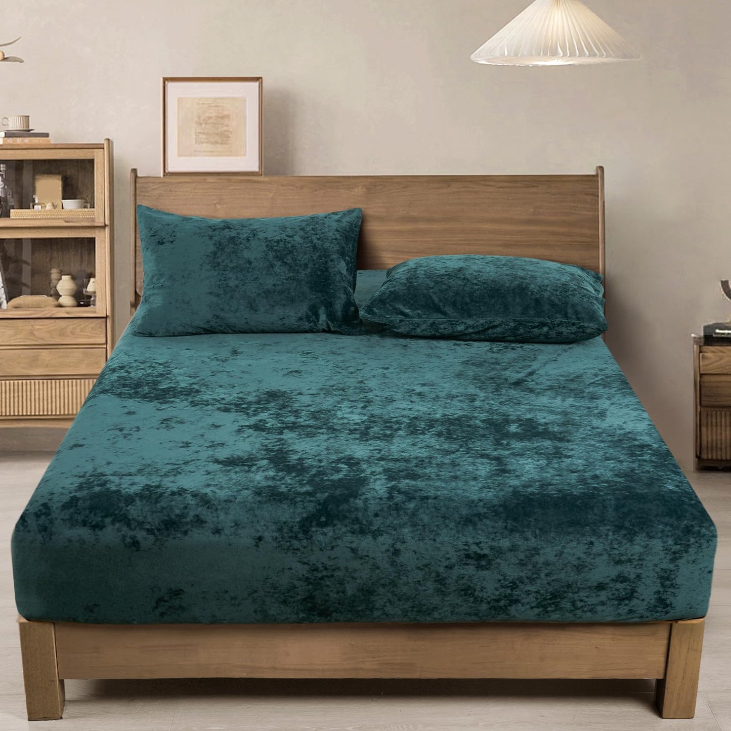 PHF Truly Velvet Fitted Sheet Only Queen Size, Luxury Super Soft Cozy Fuzzy Fleece Bottom Sheet, Deep Pocket Up to 16",Strenghth Elastic Band, Suitable for Fall Winter Spring, No Pillowcases, Teal
