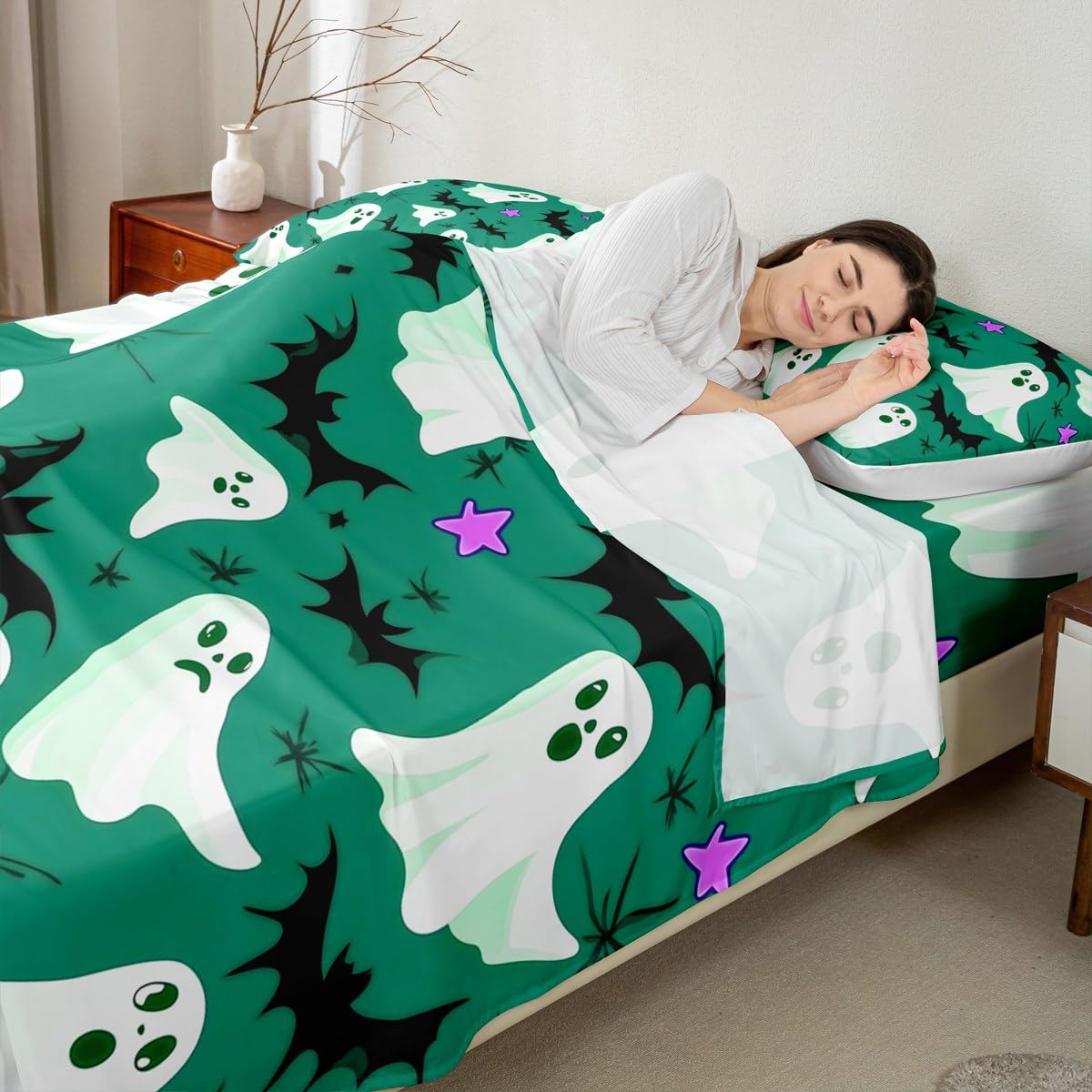 Feelyou Kids Halloween Sheet Set Queen Size, Cute Ghost Bed Sheets Set Boys Girls Ghost Festival Sheets with Deep Pocket Fitted Sheet Cartoon Bats Teens Bedding Set Bedroom Decor 4Pcs