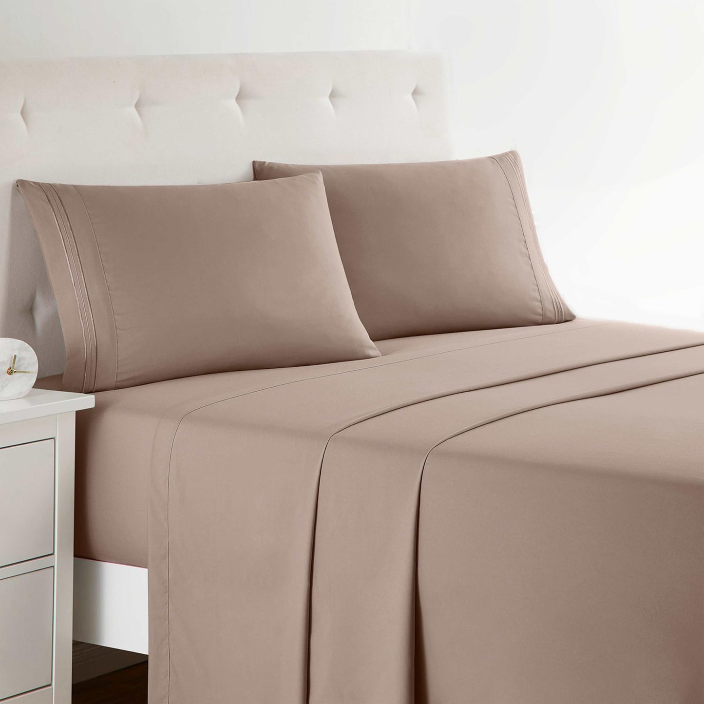 Clara Clark Bed Sheets, Premier 1800 Series 4 Piece Bed Sheet Set, Deep Pocket, Wrinkle, Fade, Stain Resistant, Luxury Soft Bedding Sheets & Pillowcases, King, Taupe Sand