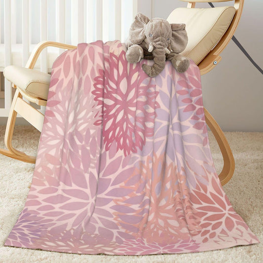 Perinsto Pink Chrysanthemum Flowers Throw Blanket Ultra Soft Warm All Season Daisy Floral Decorative Fleece Blankets for Bed Chair Car Sofa Couch Bedroom 50"X40"