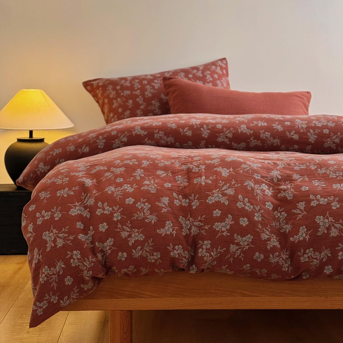 VM VOUGEMARKET Linen Cotton Duvet Cover Set Queen Size,Rust Red Floral Print, Double Layer Gauze, Soft Breathable Bedding Set with Zipper Closure, 3 Pieces (1 Duvet Cover + 2 Pillow Shams)