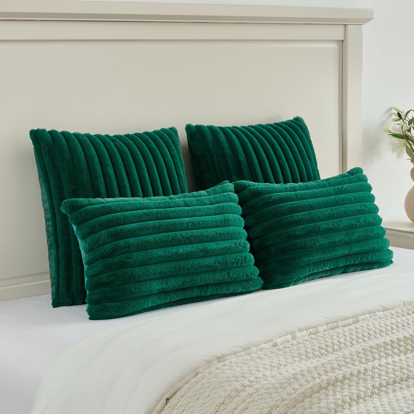 FUTEI Pack of 2 Fluffy Faux Fur Throw Pillow Covers 18x18 Inch Elegant Striped Textured Decorative Cushion Cases Modern Accent Pillow for Couch Bed Living Room, Emerald Green