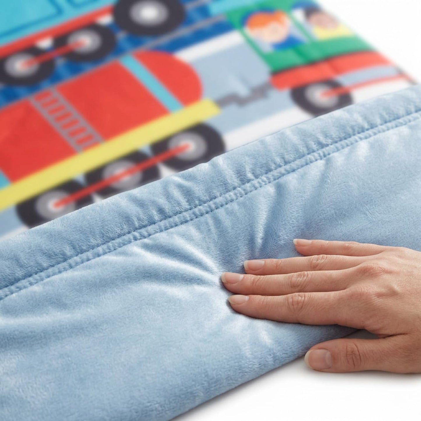 EVERYDAY KIDS 4 Piece Toddler Bedding Set -Choo Choo Train- Includes Comforter, Flat Sheet, Fitted Sheet and Reversible Pillowcase