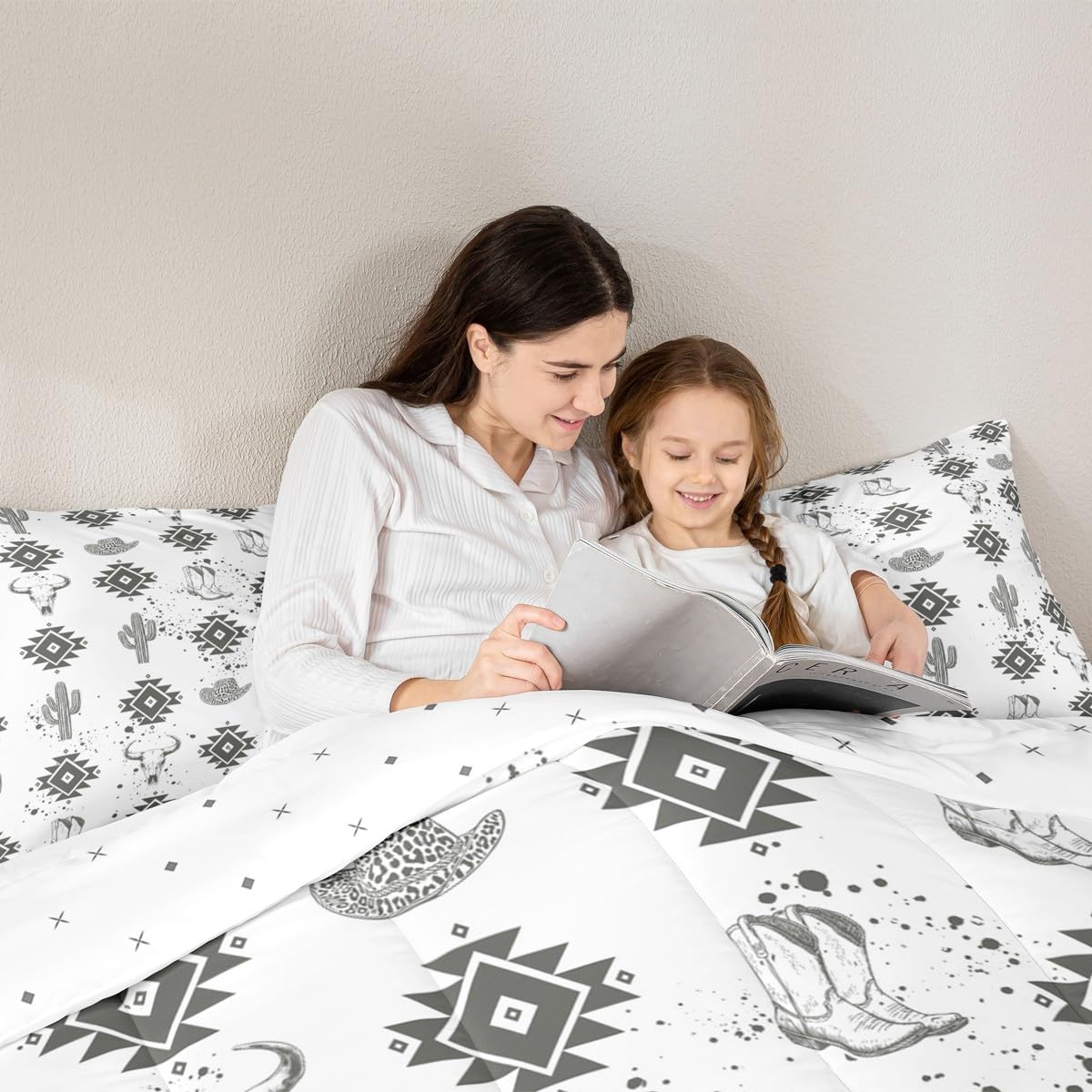 jejeloiu Boho Comforter Set Queen Size Western Decor Bedding Set for Kids Boys Girls Bull Skull Duvet Quilt Cactus Bedroom Decor Microfiber 3 Pcs with 2 Pillow Cases