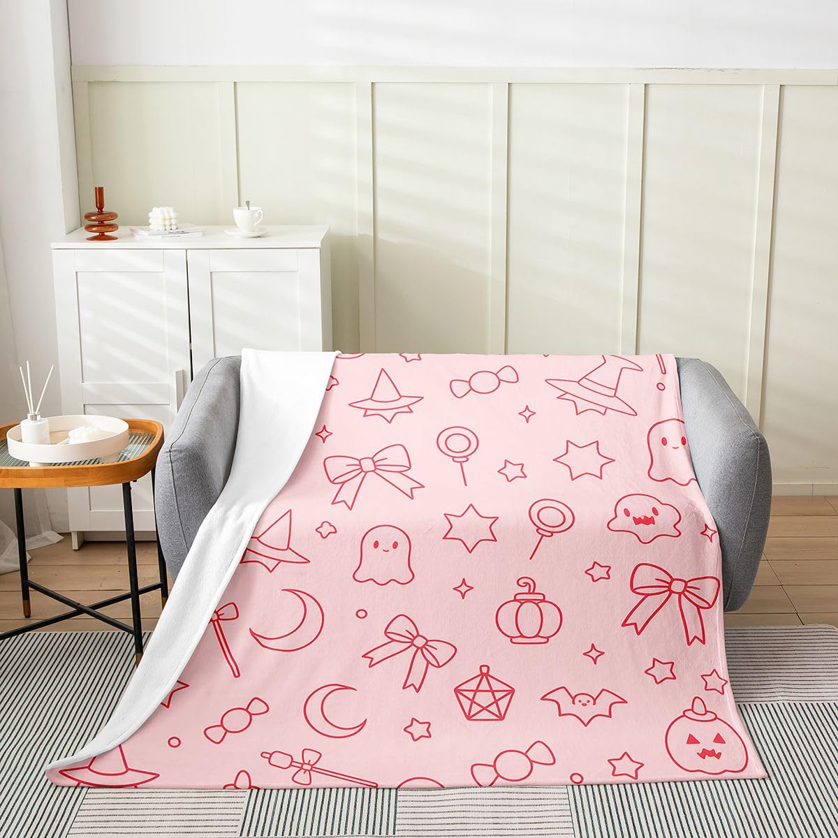 Feelyou Ghost Flannel Fleece Throw Blanket Halloween Themed 40"x50" Trick or Treat Fleece Throw Blanket for Kids Women Men Spooky Pumpkin for Bed Couch Chair Living Room Pink Bedroom Decor