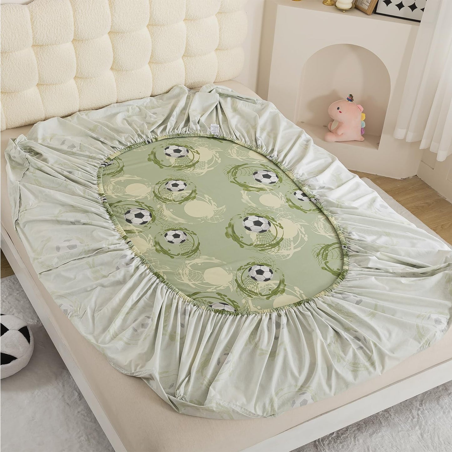 FADFAY Premium 100% Cotton Soccer Sheet Set King – Ultra Soft Breathable Sage Green Sports Bedding, Modern Athletic Soccer Ball Bed Sheets, Deep Pocket 4 Piece Set