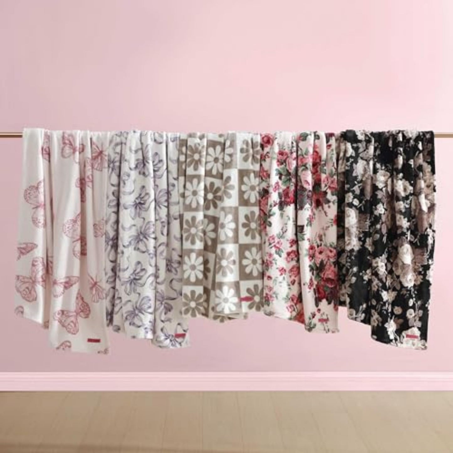 Betsey Johnson - Blanket, Buttery-Soft Throw Blanket for Couch or Bed, Boldly Plush & Oversized Bedding (Malachite Butterfly Pink, 50" x 70")
