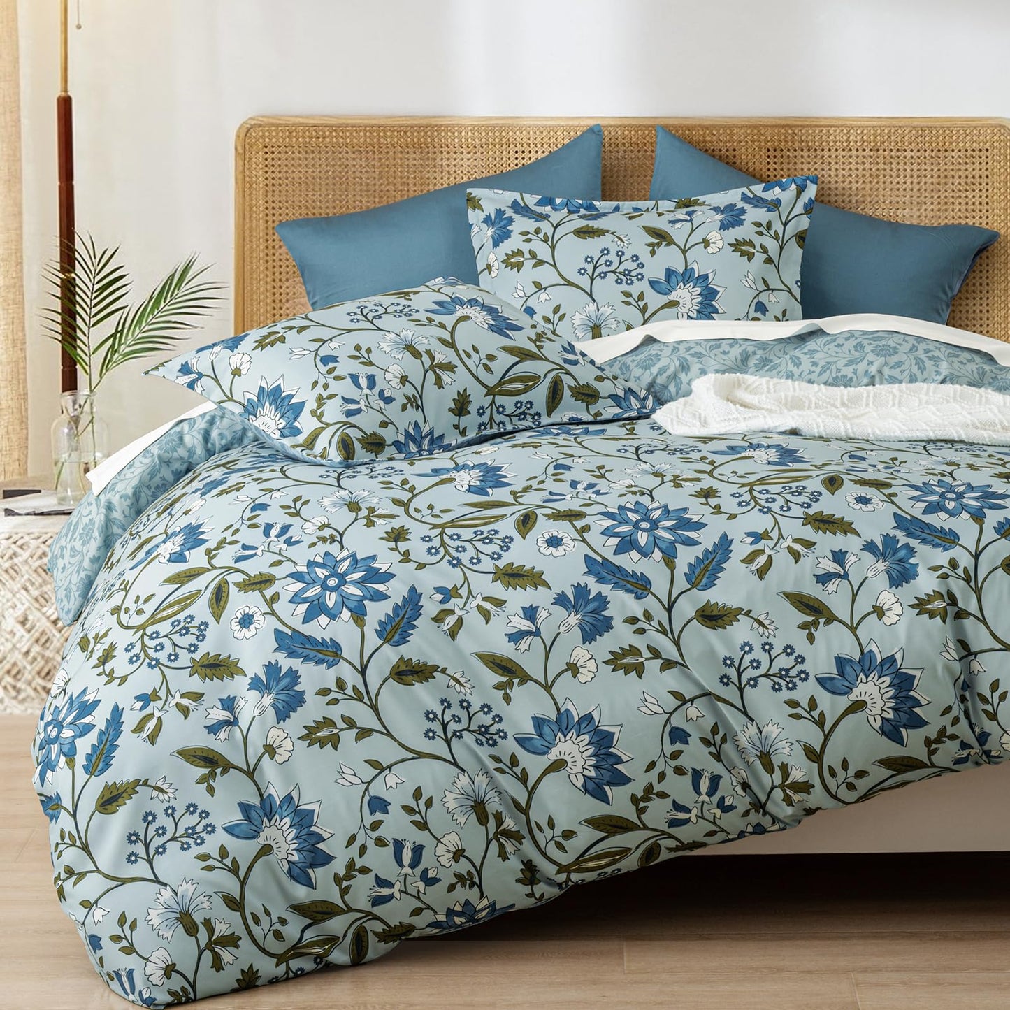 PHF Ultra Soft Floral Duvet Cover Queen Size, Printed Bedding Set 3 Pieces, Comfy Farmhouse Pattern Duvet Cover Set with 2 Pillow Shams, Zipper Closure and 8 Ties, 90"x90", Flower-Dusty