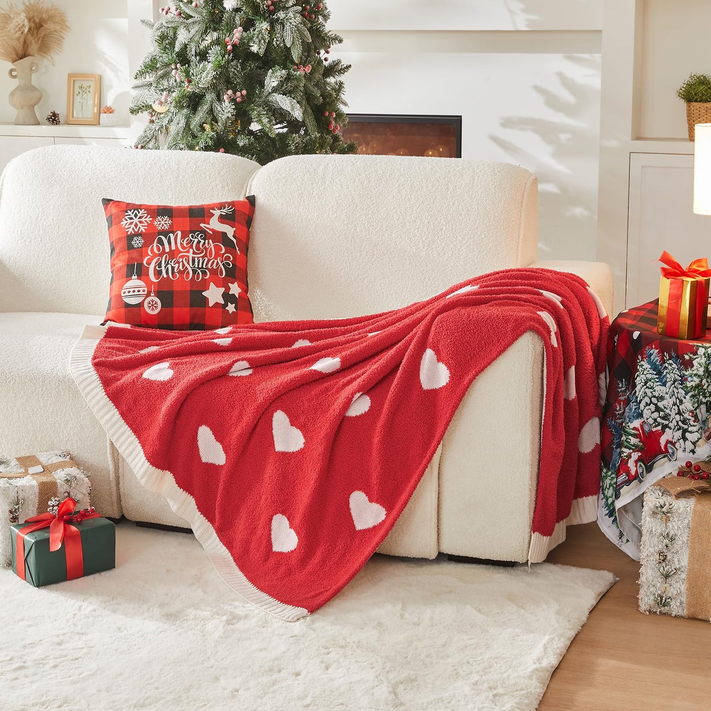 Douceur Love Heart Throw Blanket, Ultra Soft Red Fluffy Valentine’s Day Blanket, Reversible Cozy Decorative Blanket for Bed Couch Sofa, Super Soft Indoor Living Room Plush Throws, 60"X80"