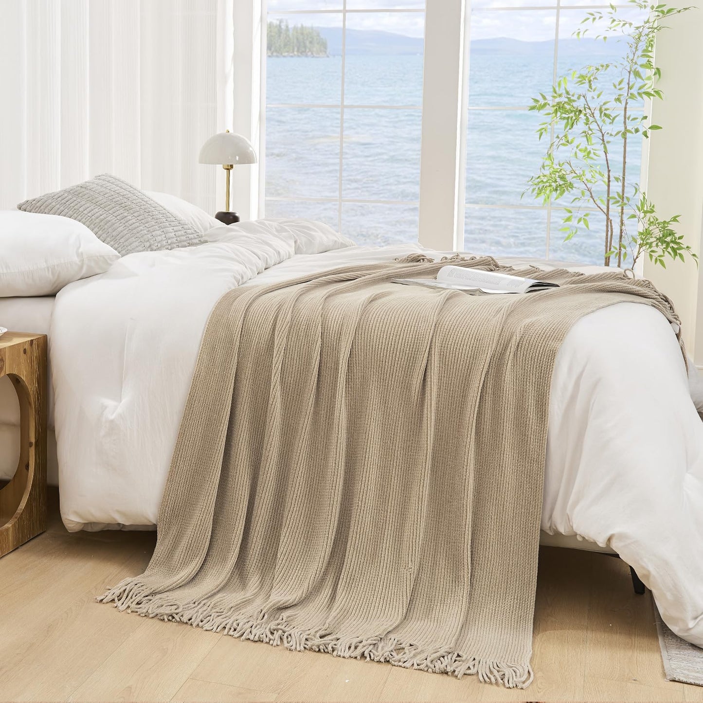 lifein Throw Blanket for Couch, Soft Boho Decor Bed Throw,Cozy Beige Knitted Chenille Small Farmhouse Lightweight Throw(Beige,50 * 60")