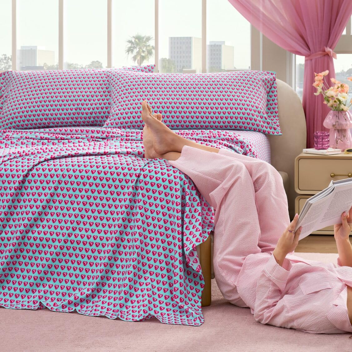 Paris Hilton King Size Sheets Set – 4 Piece Bed Sheets with Fitted Sheet, Flat Sheet, 2 Pillow Shams, Fits up to 16" Mattress Deep Pocket King Sheet Set for Women, Hearts, Blue/Pink