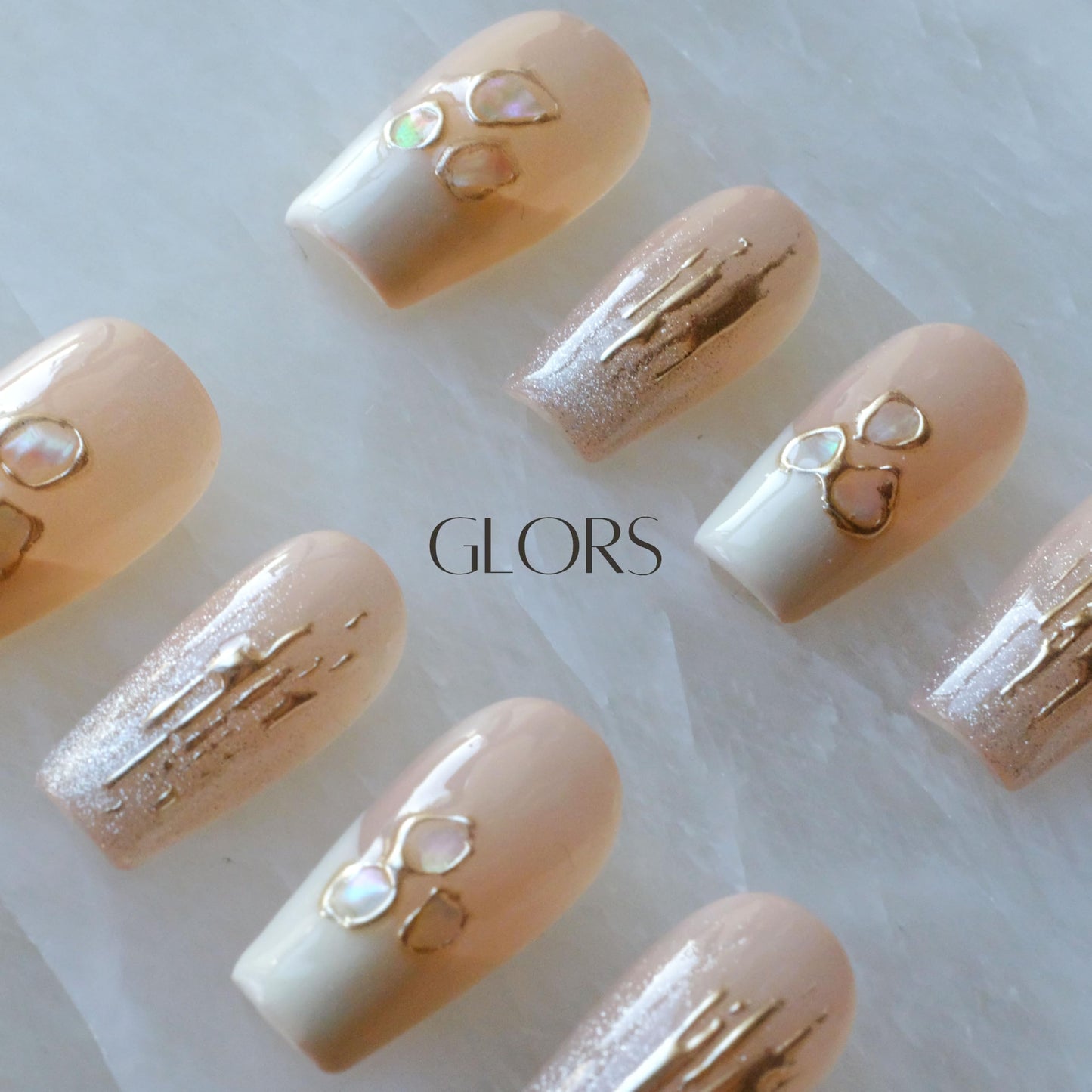 [GLORS] Purly Handmade Medium Ballerina Press on Nails | Mica Love - Shell Piece Pure and Seductive Fake False Nail Art, 10 Pieces (Medium, MB)