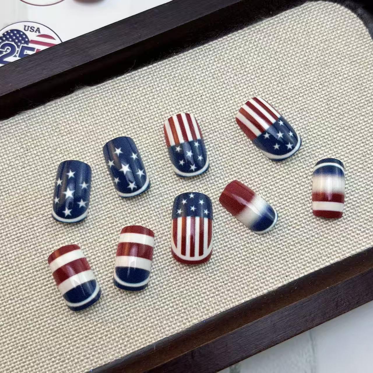 24Pcs Independence Day Press on Nails Medium Square Fake Nails Red Blue Gradient Glossy Stick on Nails National Flag Reusable Glue on Nails Full Cover Acrylic False Nails for Women Manicure