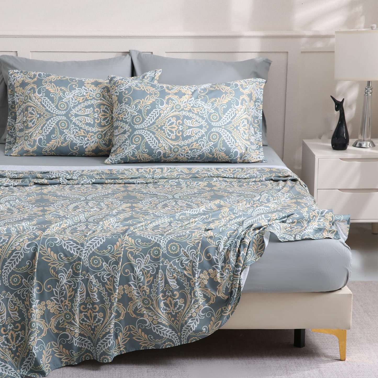 LONAVA Paisley King Size 6 Pcs Sheet Set, Breathable Microfiber Deep Pocket Grey Fitted Sheets, Comfy & Breathable Patterned Flat Sheets,4 Gentle Soft Pillowcases, Green Pasliey