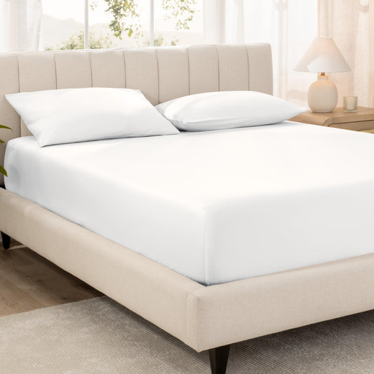 Bare Home 100% Organic Cotton Sateen Fitted Sheet - 400 Thread Count - Smooth Sateen Weave - Breathable & Cooling - Hotel Luxury - Durable Fitted Sheet - Deep Pocket (King, White)