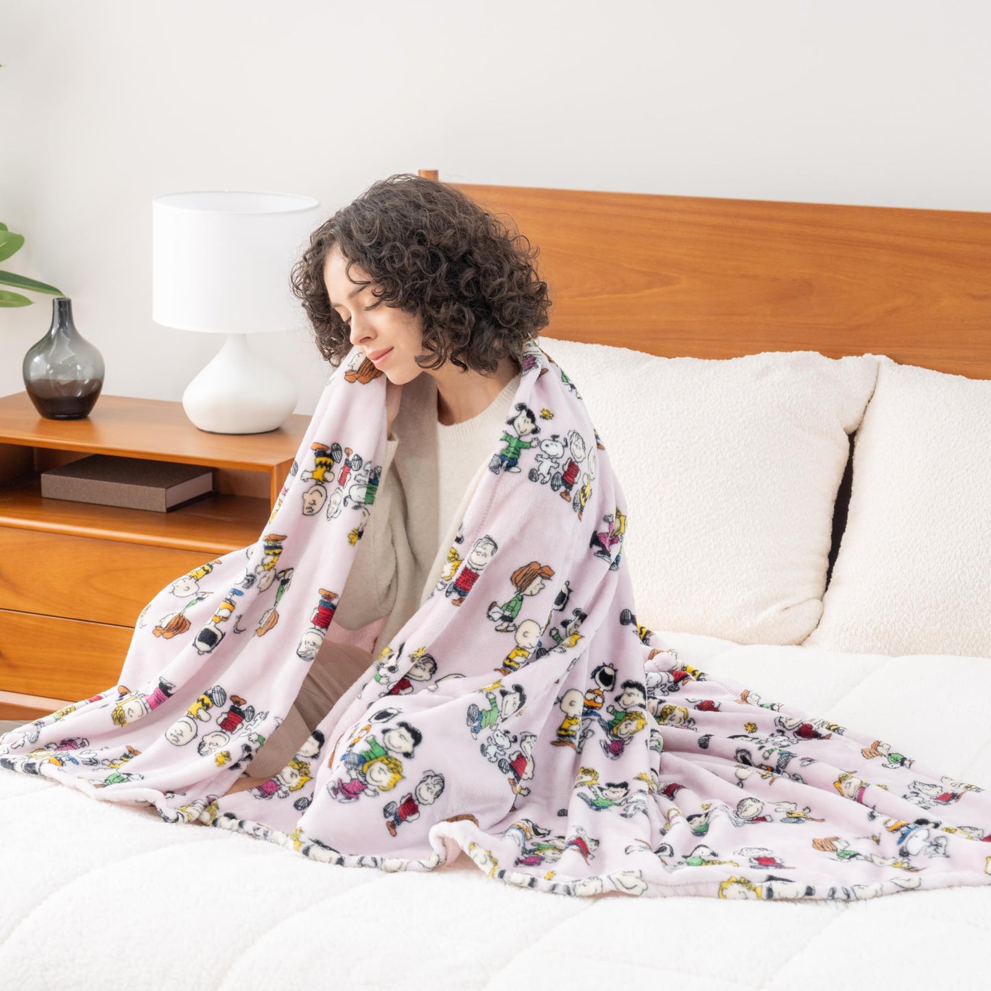 Berkshire Blanket Peanuts® VelvetLoft® Cute Character Snoopy Plush Throw Blanket,Peanuts Laughing Robe Lilac,Throw 55 in x 70 in (Official Peanuts® Product)