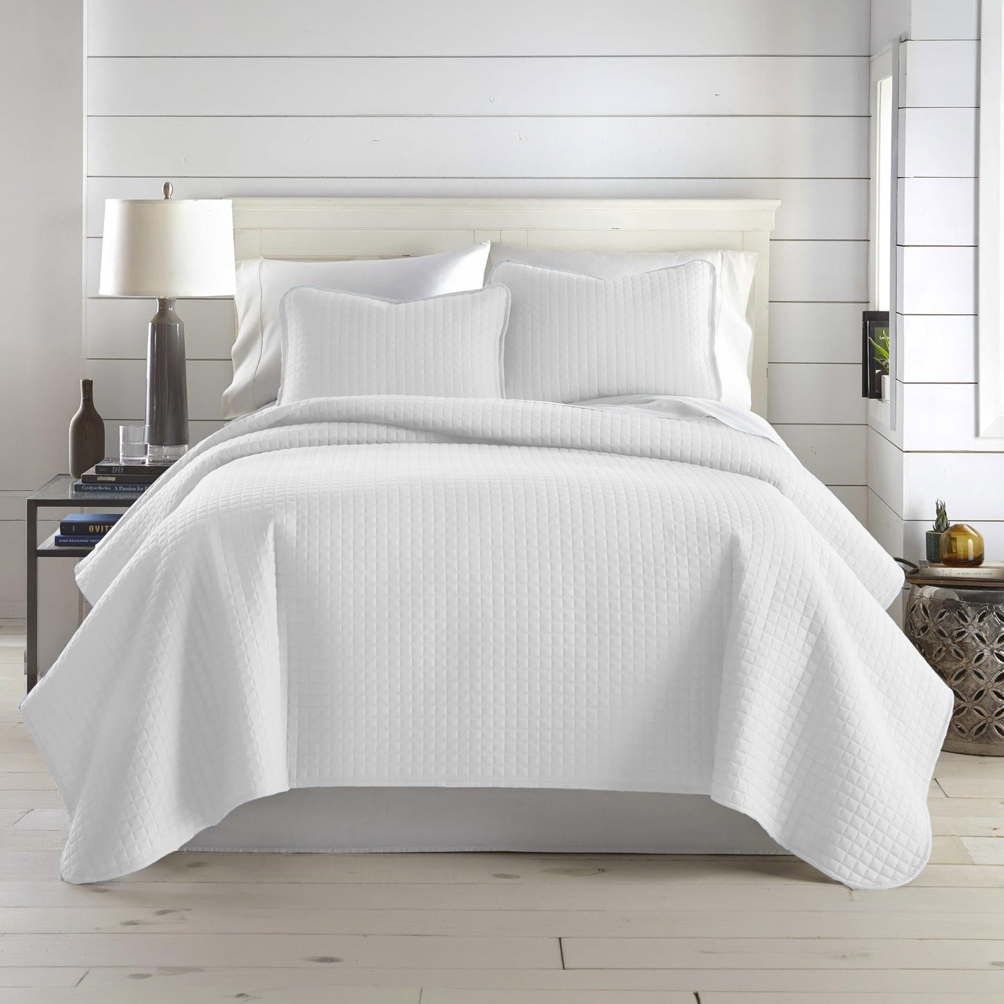 Southshore Fine Living, Inc. King Quilt Bedding Set with Shams, Coverlet Quilt King Size Bedspread, Luxury Bedding, Bed Spread for Kings/California Kings, Lightweight Quilted Coverlet, White Quilts