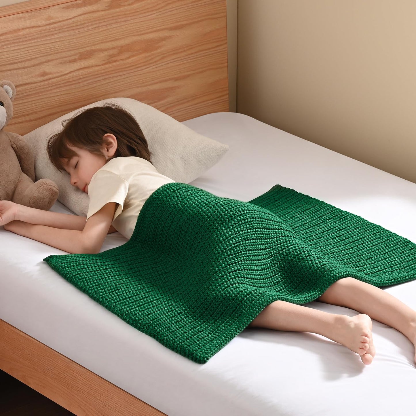 Guohaoi Knitted Weighted Blanket for Adults (Green 60"x80" 15lbs) No Beads Cooling Throw Blanket for Hot Sleepers, Home Decor Breathable Chunky Knit Heavy Blanket Use on Queen/King Size Bed