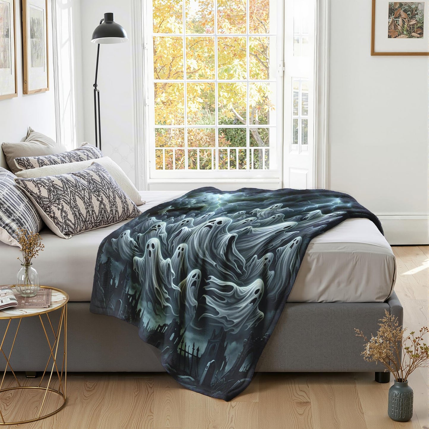 GEDAEUBA Ghost Throw Blankets Halloween - Spooky Fleece Blanket Throw, Soft Cozy Blankets & Throws for Couch, Bed, and Sofa, 50x60 inches