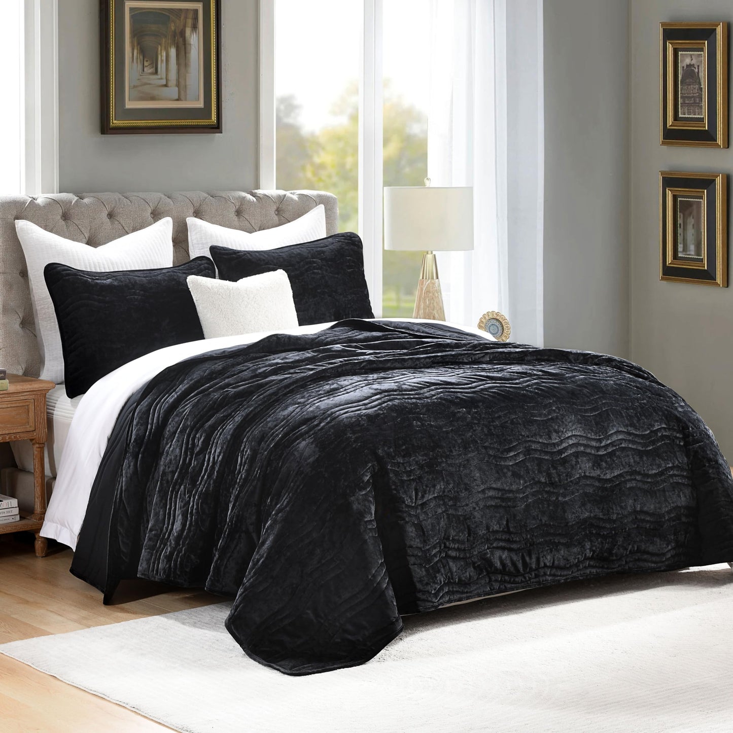 AJOCCI King Size Comforter Set, Luxurious Velvet King Quilt, Black Bedding Set, Soft Plush Bedspread King Size, Lightweight Quilts for All Season, Black