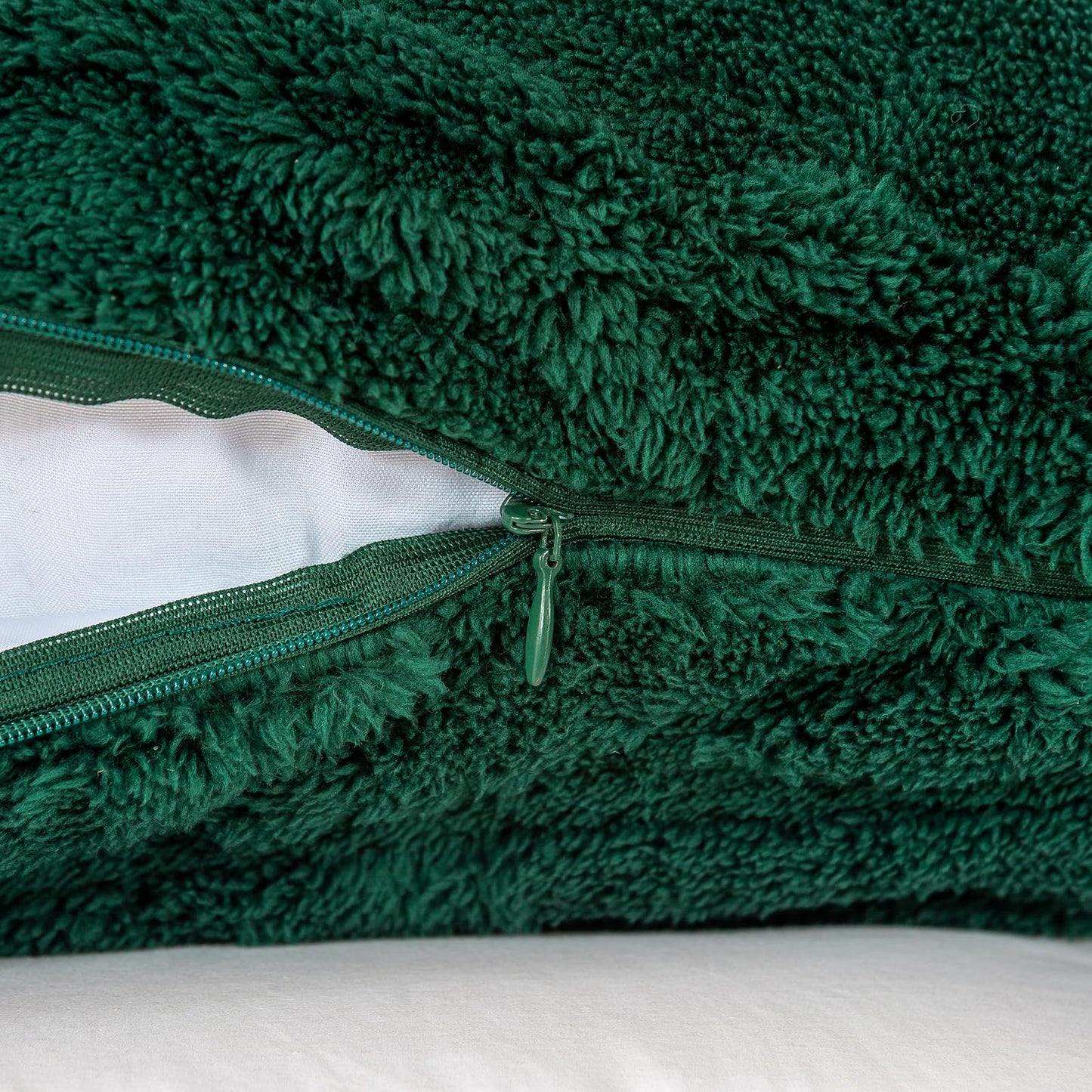 YUSOKI Sherpa Throw Pillow Covers-3D Stylish Design,Set of 2-Decorative Fuzzy Fluffy Cozy Pillow Cases for Sofa Couch Bedroom Without Insert(Forest Green,18"x18")