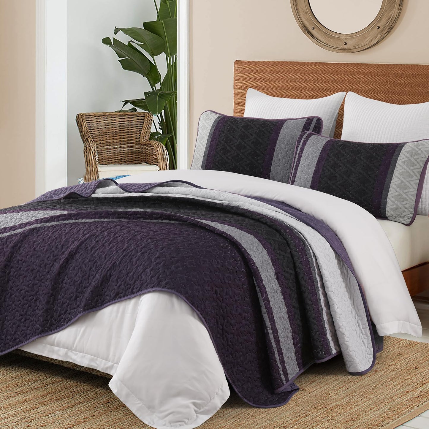 Dinjoy Queen Quilt Set Purple,Striped Bedspread Queen Size, Fall Bedding Sets 3 Pieces Micofiber Lightweight Quilts with 2 Pillow Shams Coverlet Bed Sets for Women Men 96''x90''