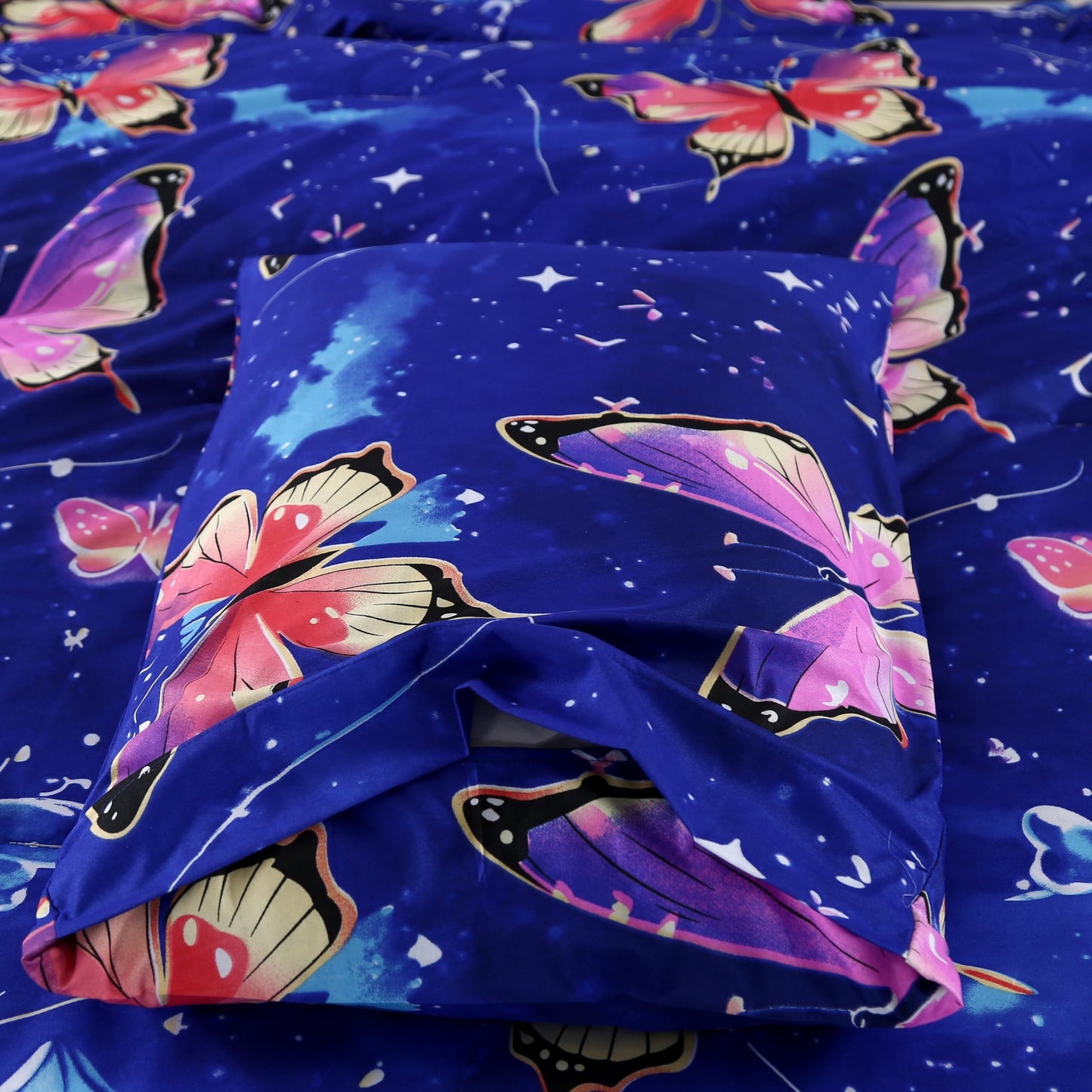 MAG 3Pcs Butterfly Twin Comforter Set,Microfiber Butterfly Twin Bedding Sets,Blue Cute Cartoon Style Pattern,All Season with 1 Comforter + 2 Pillowcases for Kids Boys and Girls,Breathable and Wrinkle.