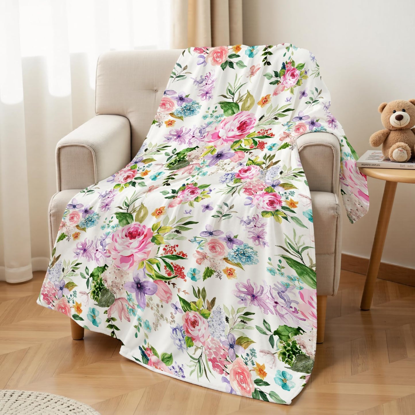 Jeyfull Floral Flannel Fleece Throw Blanket 50x60 Inches - Soft Plush Watercolor Flowers Print Blanket for Couch Bed Camping - Warm Lightweight Gifts for Women