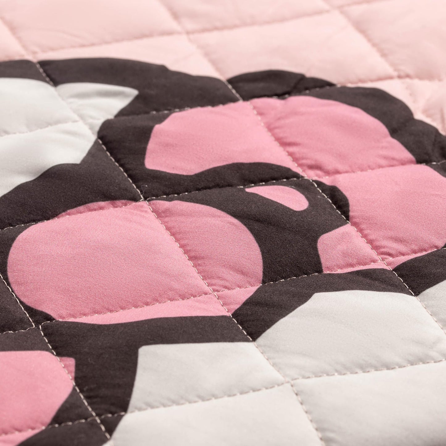 Jay Franco Sanrio Hello Kitty Pink Stripes & Hearts Full/Queen Quilt & Sham Set, 3-Piece Super Soft Cozy Quilted Bedspread Comforter, Fade Resistant Machine Washable (Official Sanrio Product)