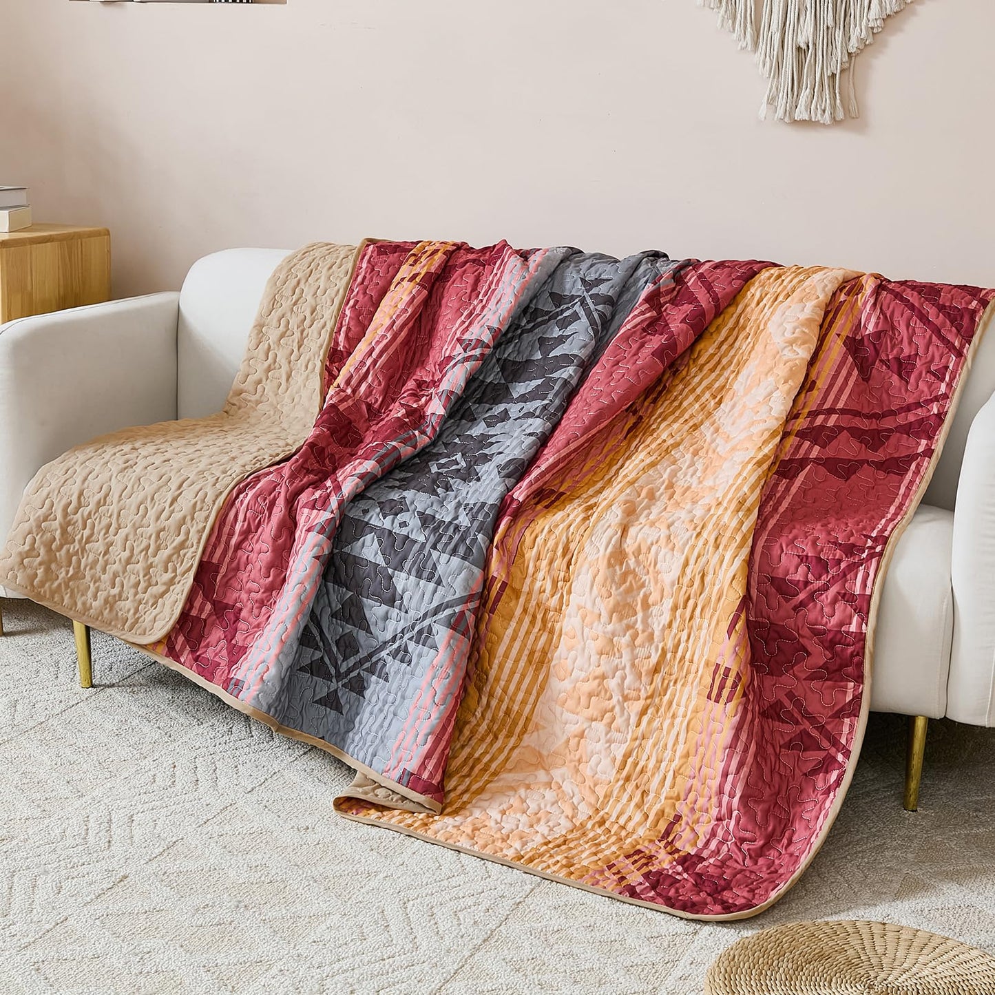 Dintszyayue Red Boho Quilt Set King,3 Pieces Aztec Texture Bedspread Western Quilt Set,Soft Reversible Lightweight Bohemian Coverlet Bedding Set for All Seasons(110"x90")